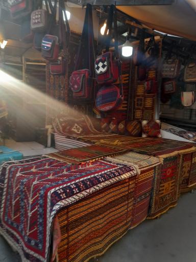 عکس بازارچه خود اشتغالی لاله