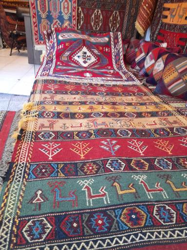 عکس بازارچه خود اشتغالی لاله