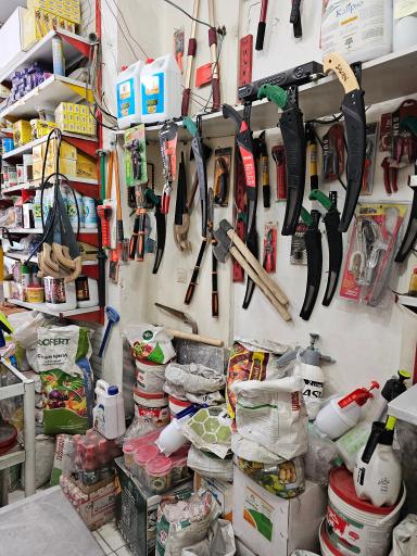 عکس سم فروشی مزرعه نور