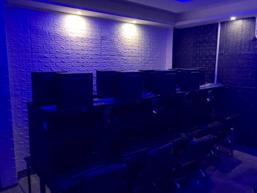 عکس گیمنت دالاران