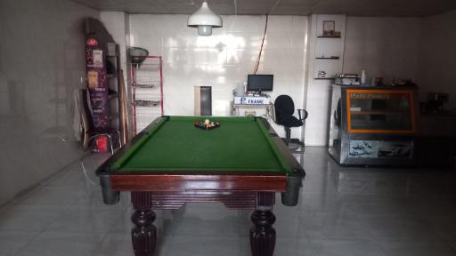 عکس باشگاه بیلیارد  نایین