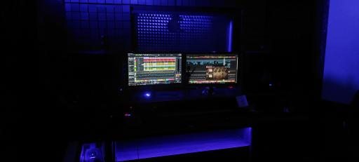 عکس استودیو موسیقی