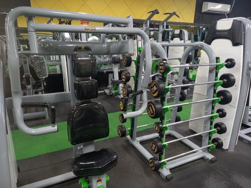 عکس باشگاه بدنسازی آقایان عصر بدن