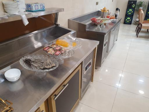 عکس هتل و رستوران آرام