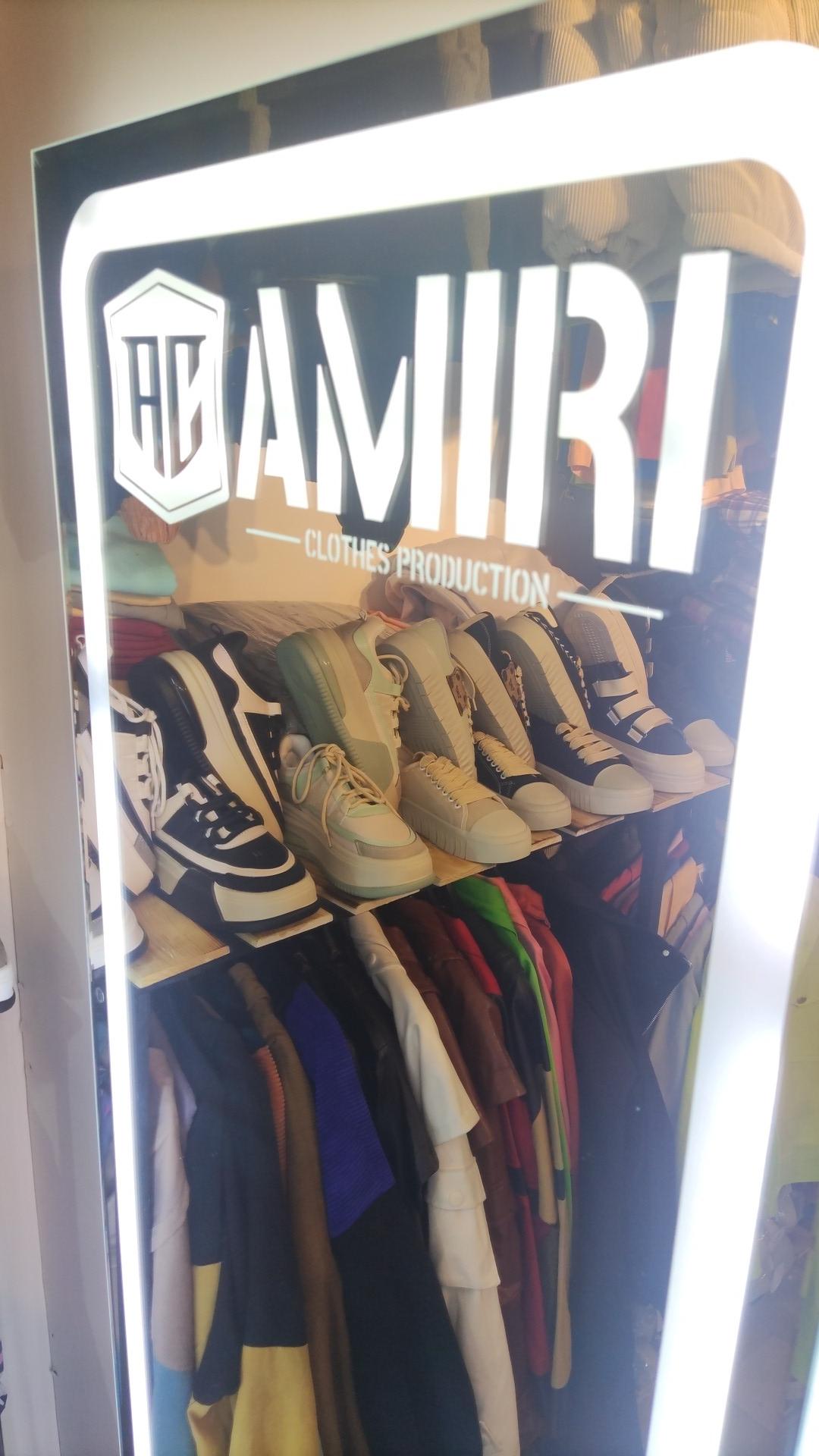 عکس بوتیک تولیدی پوشاک امیری