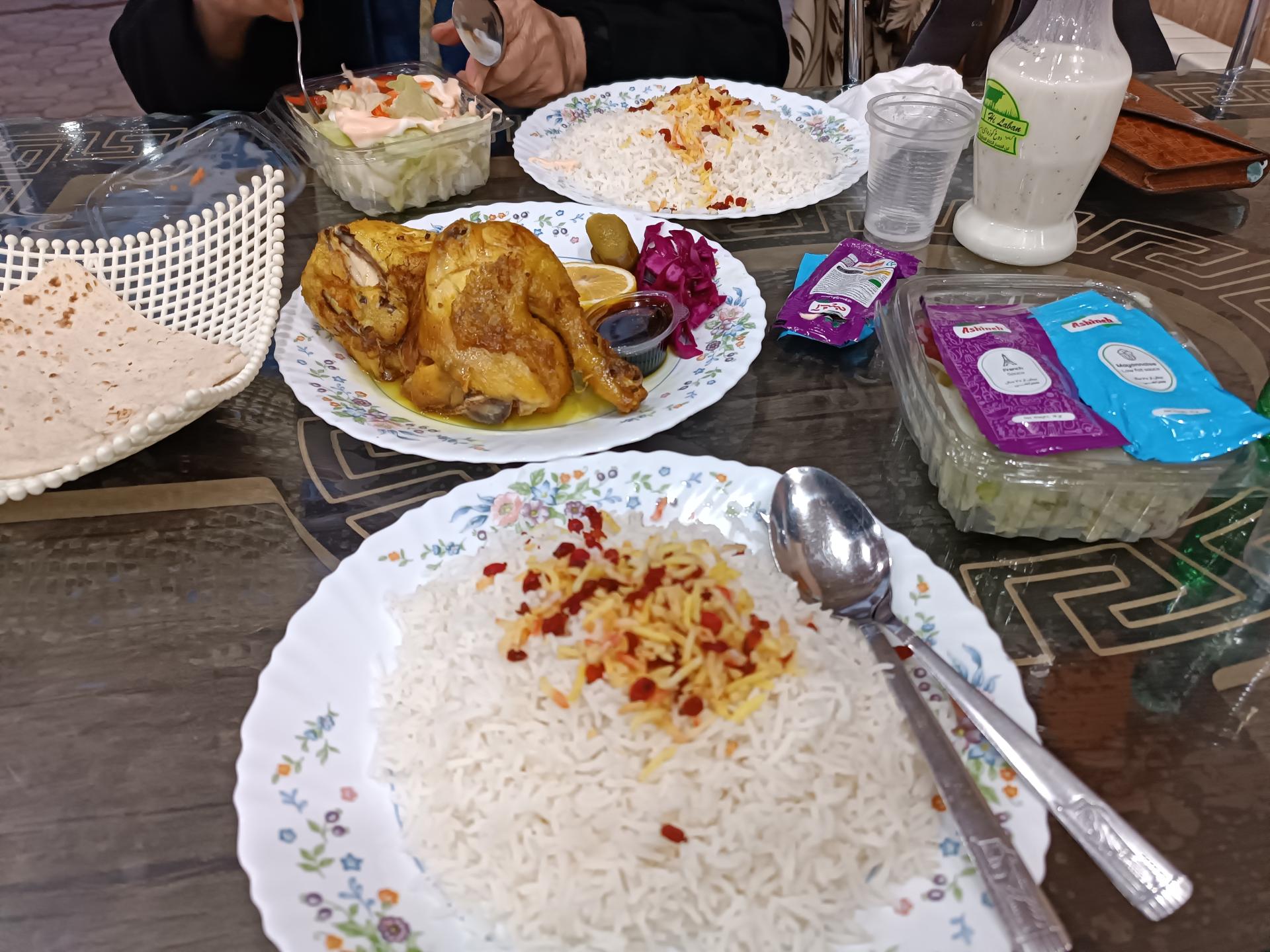 عکس رستوران گلچین