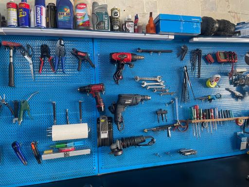 عکس تعمیرگاه تخصصی دوچرخه میرزایی