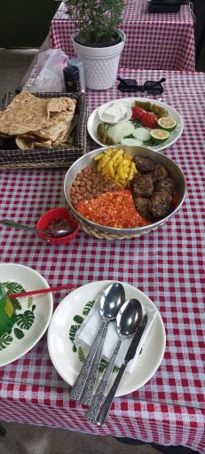 عکس مجموعه کافه گل پویان