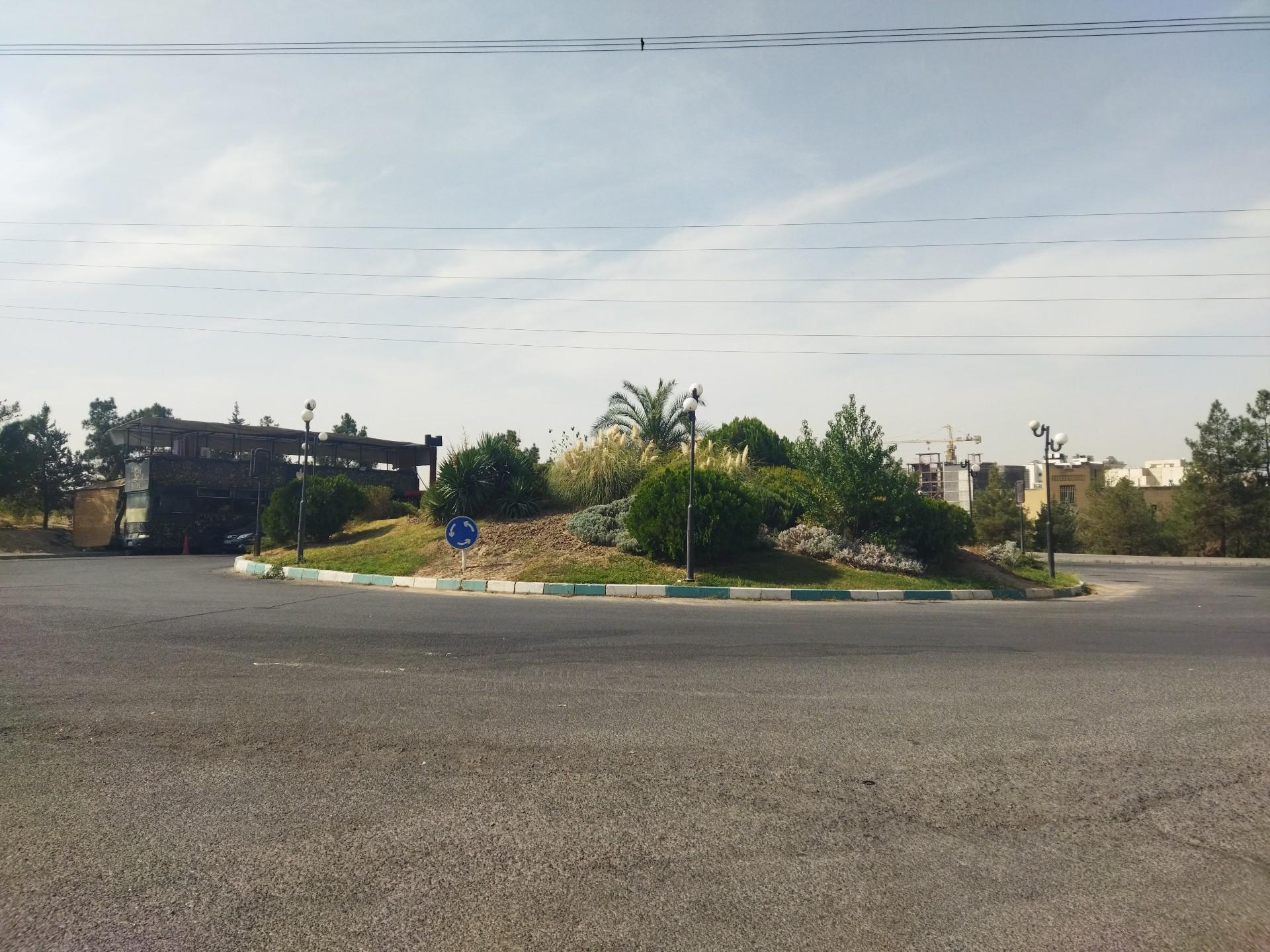 عکس میدان نهج‌البلاغه 