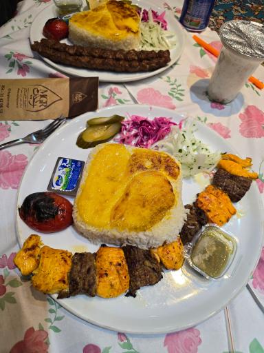 عکس رستوران ریحان