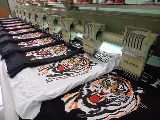 عکس گلدوزی استقلال