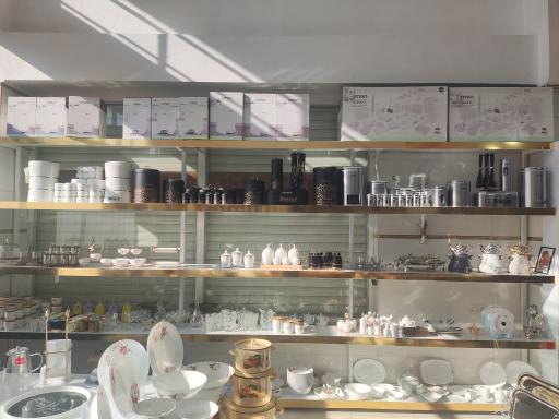 عکس فروشگاه لوازم خانگی وکادویی زریان