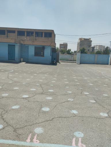 عکس هنرستان کار دانش صنعتی شریف