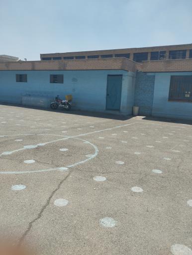 عکس هنرستان کار دانش صنعتی شریف