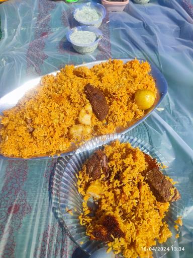 عکس رستوران جوجه طلایی کلاله 