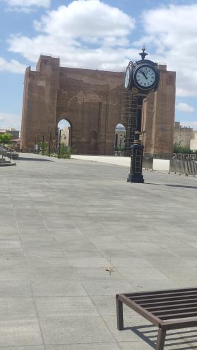 عکس ارگ علیشاه (ارگ تبریز)