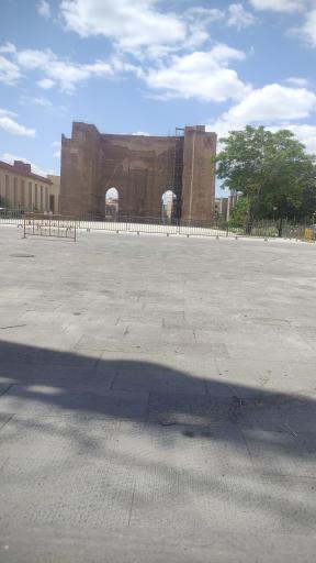 عکس ارگ علیشاه (ارگ تبریز)