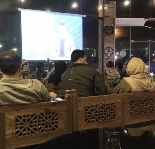 عکس کافه فست فود دیوان