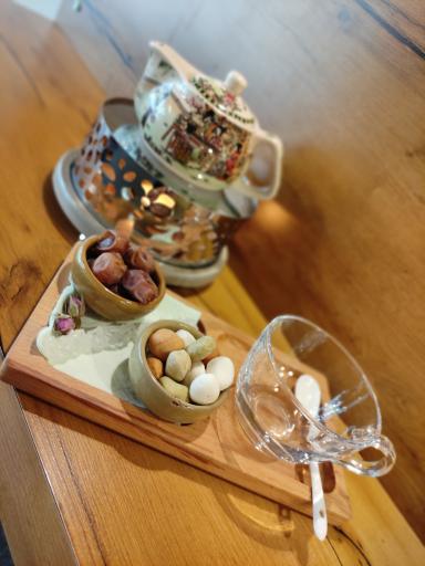 عکس کافه کیک مرداویج 