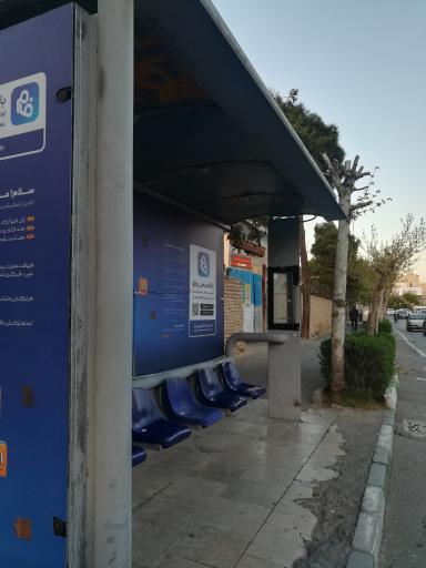 عکس ایستگاه اتوبوس مسجد امام جعفر صادق