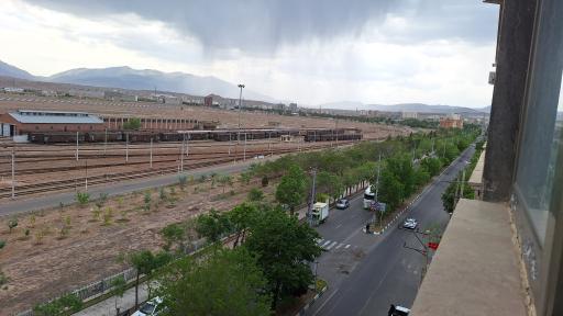 عکس ایستگاه راه آهن مرزی جلفا