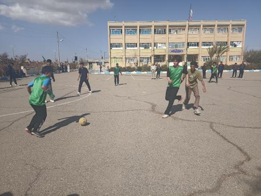 عکس هنرستان پسرانه کاردانش شهید بصیرزاده
