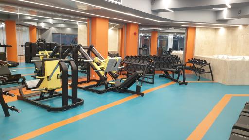 عکس مجموعه آبی و ورزشی هتل میثاق