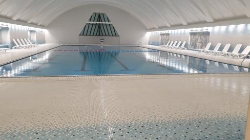 عکس مجموعه آبی و ورزشی هتل میثاق