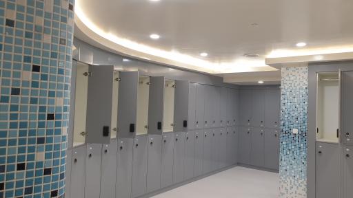 عکس مجموعه آبی و ورزشی هتل میثاق