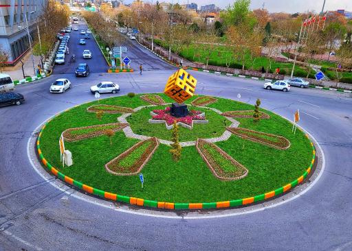 عکس میدان شهید مفتح (گلشور)