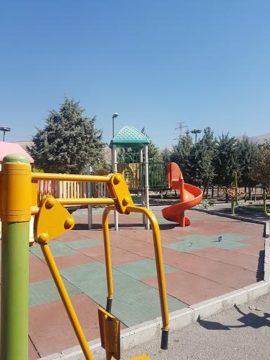 عکس پارک نگینستان