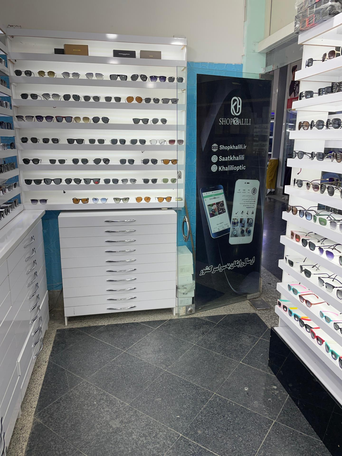 عکس خلیلی اپتیک چابهار 