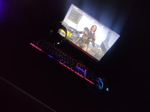 عکس کافه گیم سیتیزن