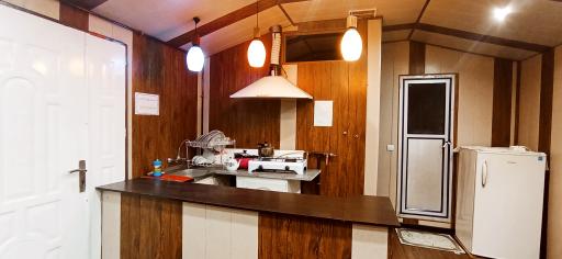 عکس مجتمع اقامتی ولیعصر