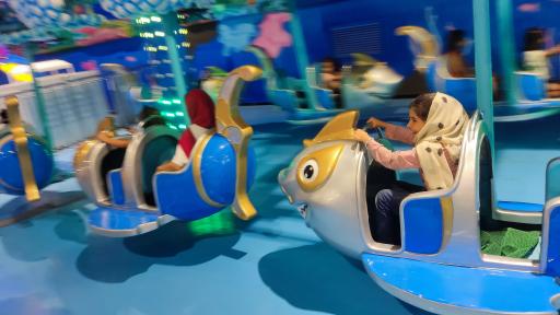 عکس شهربازی گهر پارک