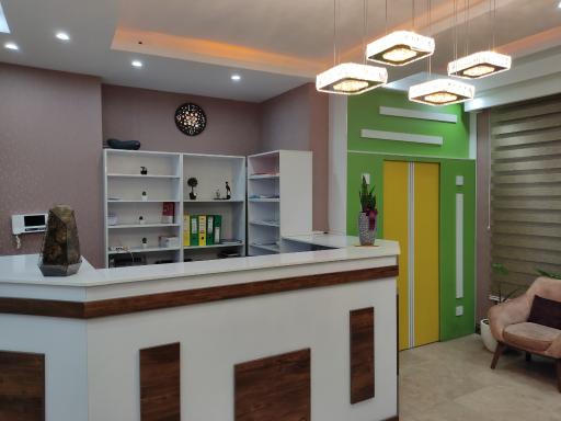 درمانگاه پوست و مو امین