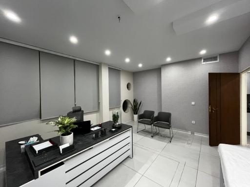 عکس مطب دکتر مهران علیرضایی جراح مغز و اعصاب دیسک و ستون فقرات