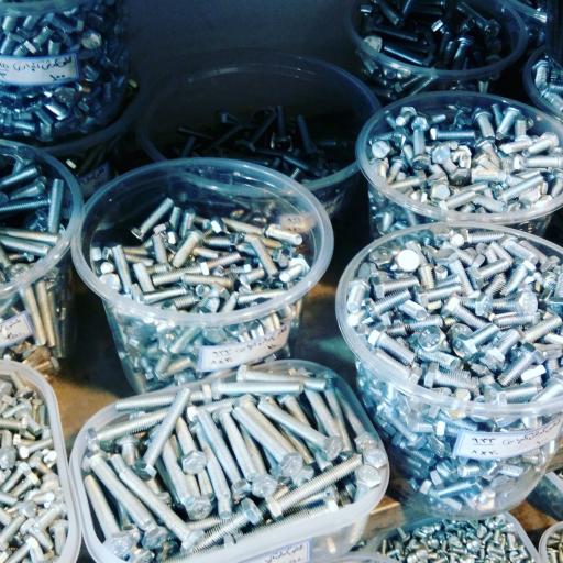 عکس فروشگاه پیچ و مهره زمانی