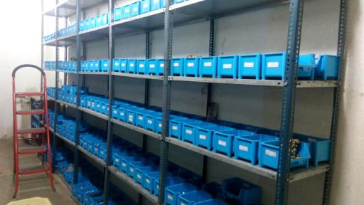 عکس فروشگاه پیچ و مهره زمانی