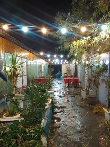 عکس سرای سنتی باغ افشار