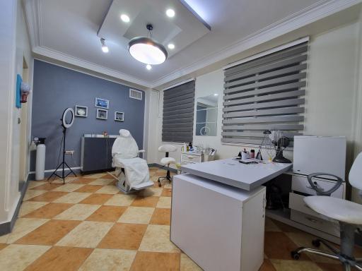 عکس کلینیک پوست مو زیبایی رومنس