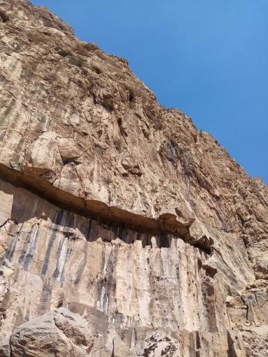 عکس فرهاد تراش (بیستون)