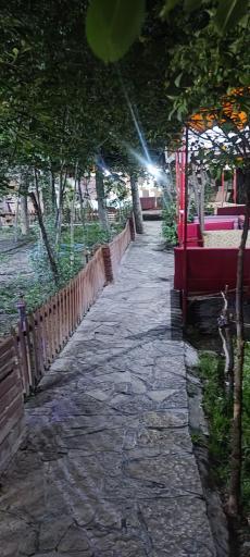 عکس رستوران باغ آرام 