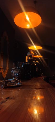 عکس کافه اوپانیشات