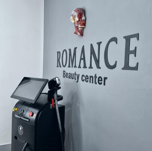 عکس کلینیک پوست مو زیبایی رومنس