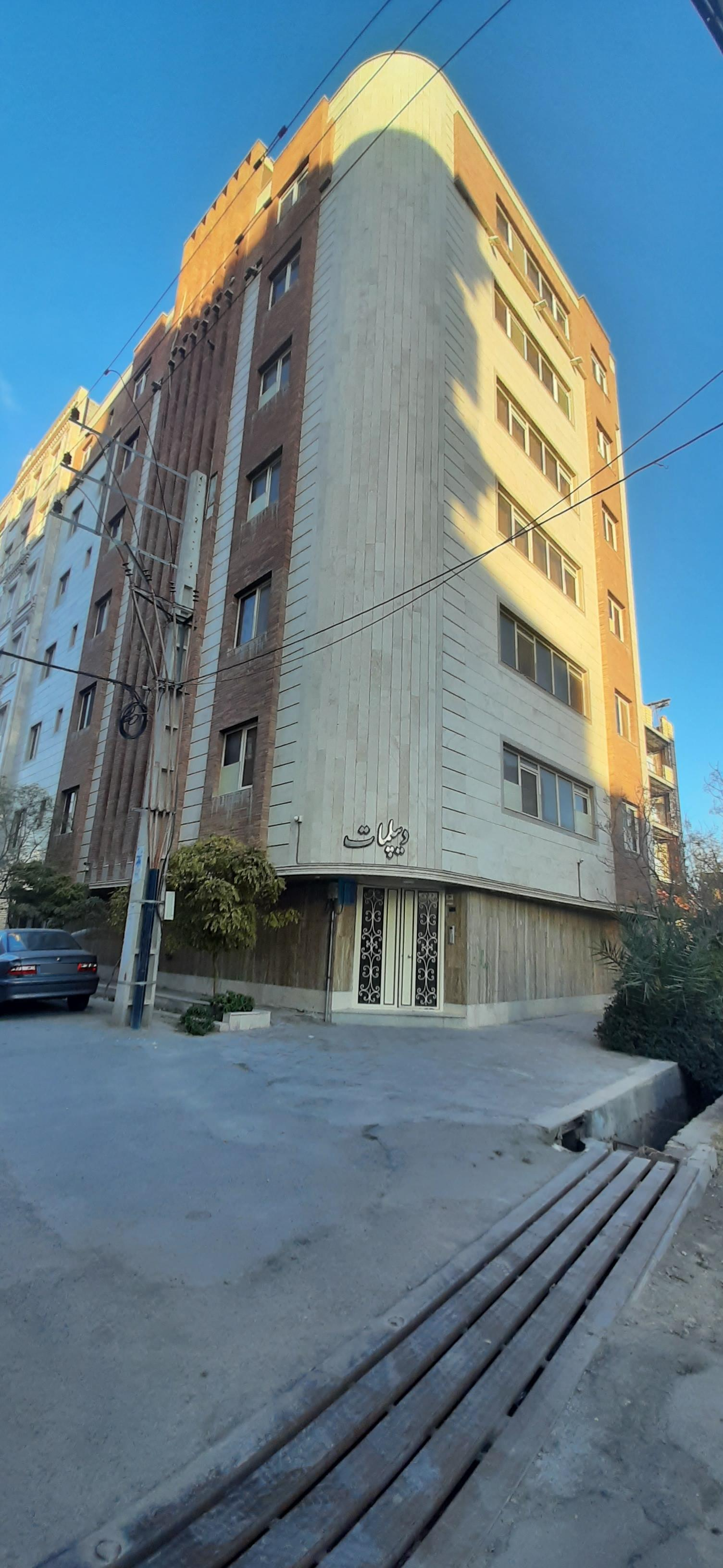 عکس مجتمع دیپلمات