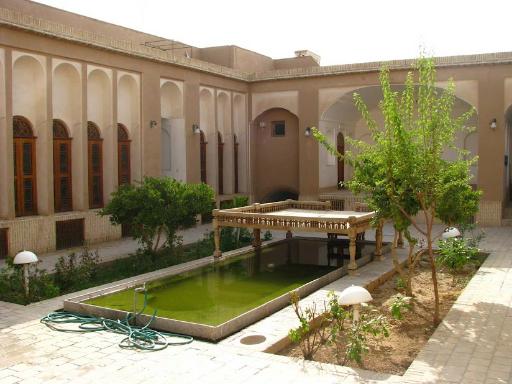 عکس خانه نواب وکیل