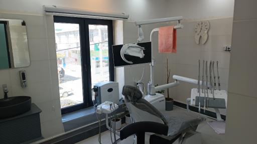 عکس مرکز دندانپزشکی دکتر امیرعضدی