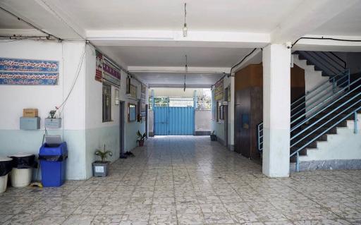 عکس دبیرستان پسرانه فرهیختگان