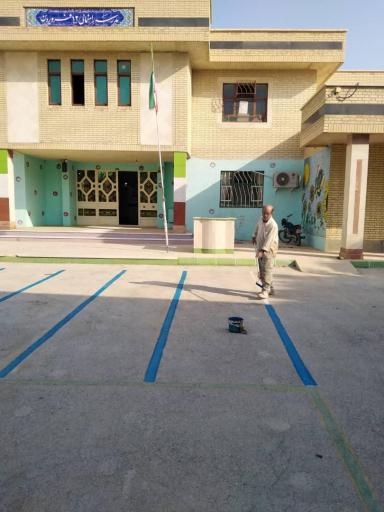 عکس مدرسه راهنمایی 12 فروردین